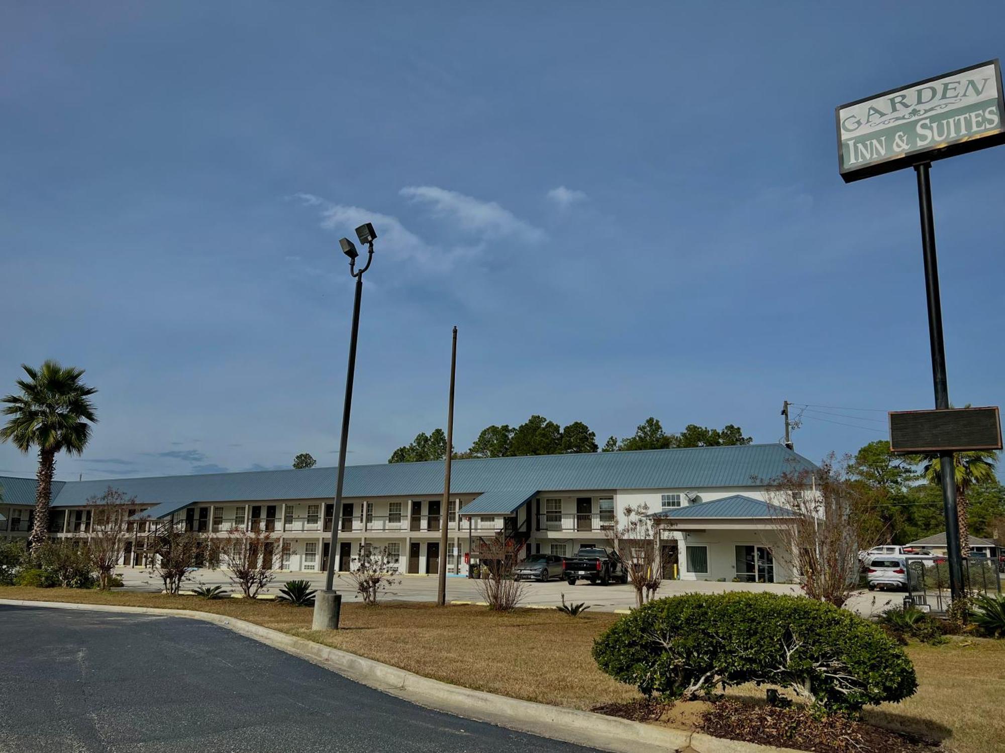 Garden Inn & Suites Metter Ngoại thất bức ảnh